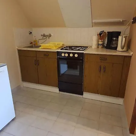 In - Balaton 18987 *