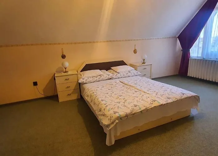 In - Balaton 18987 * Keszthely