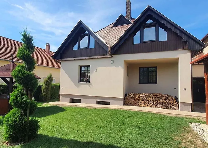 In - Balaton 18987 アパート